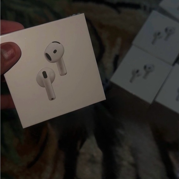 Apple White Earbud Headphones